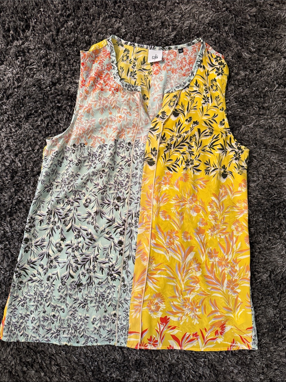 CABI Floral Patchwork Tank Blouse V-neck-Size medium
